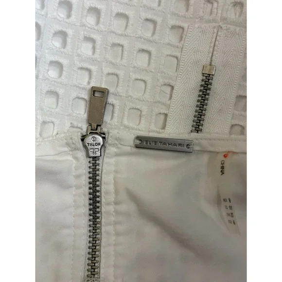 Elie Tahari Women's Dart Neck Aline Dress Size 8 White Sleeveless - Picture 9 of 10